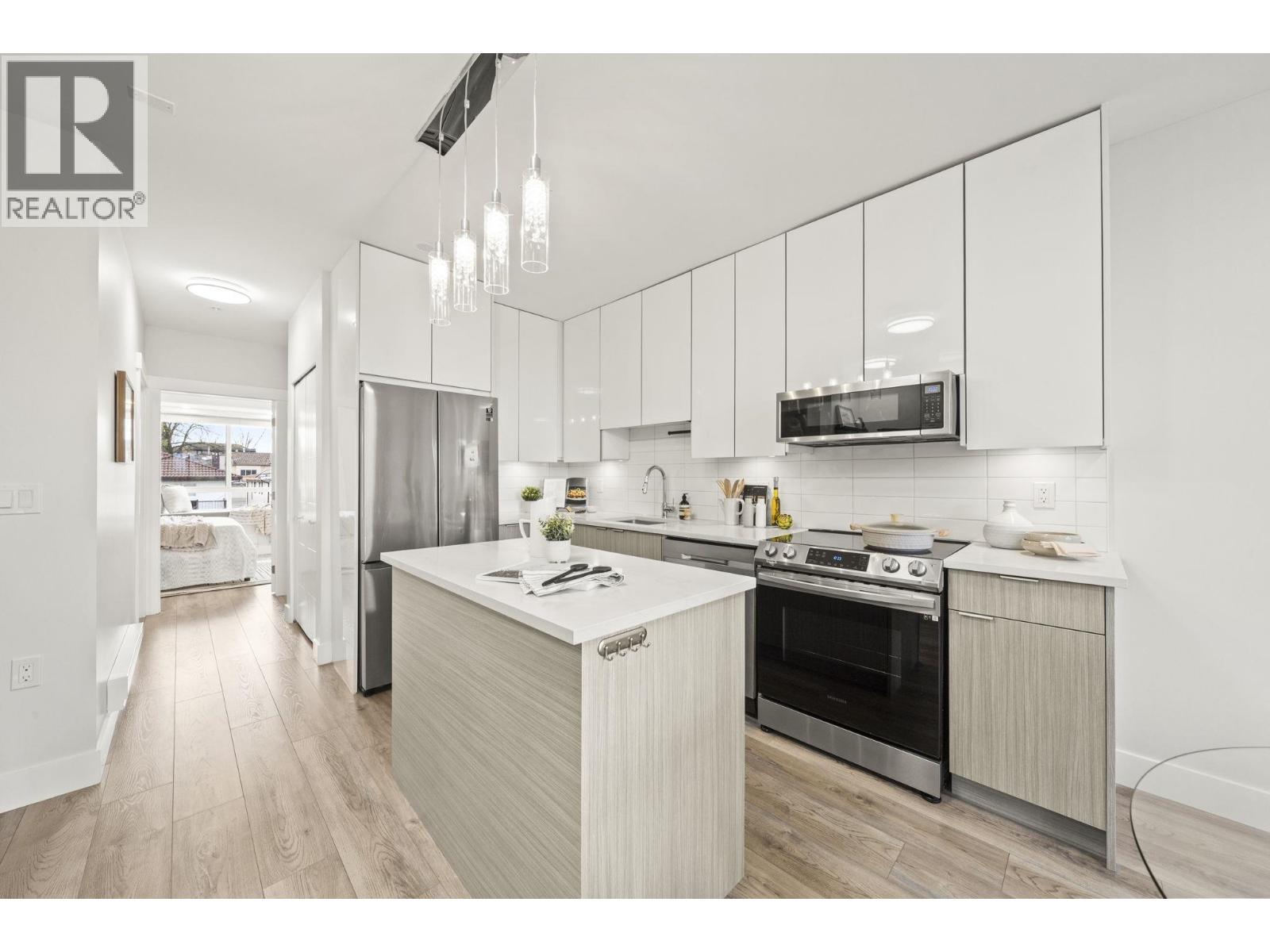 2296 E 33rd Avenue, Vancouver, British Columbia  V5N 3G1 - Photo 9 - R3114273