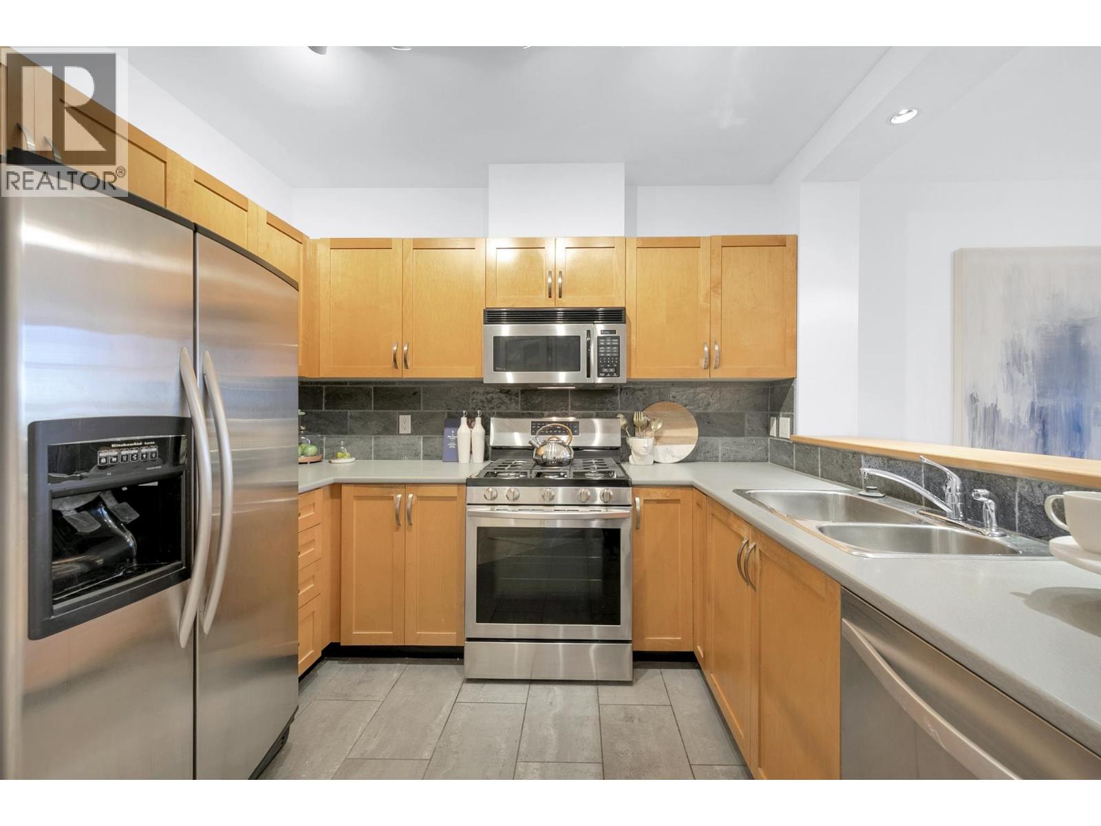 110 2263 Redbud Lane, Vancouver, British Columbia  V6K 4V7 - Photo 11 - R3114274