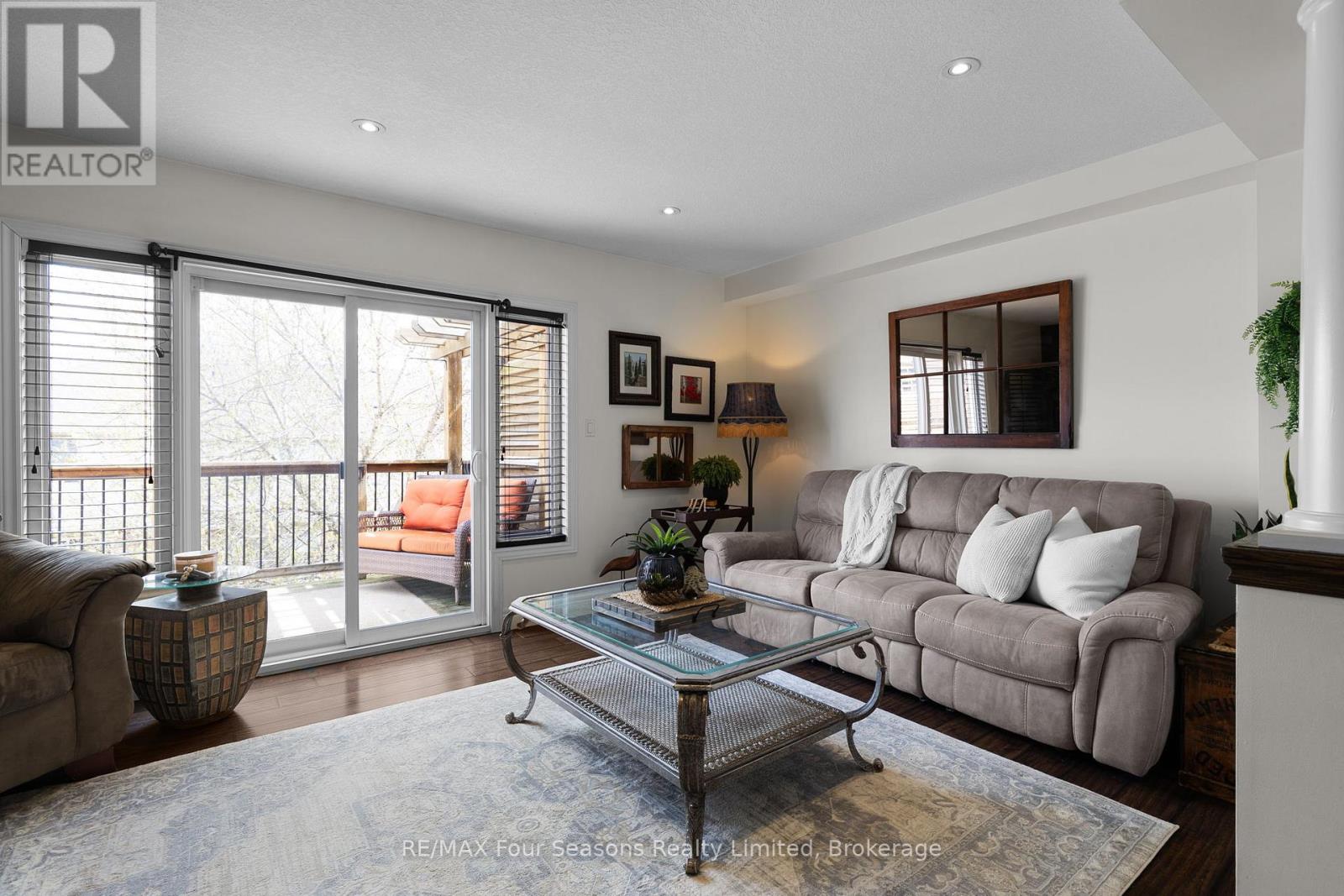 13 - 305 Briarmeadow Drive, Kitchener, Ontario  N2A 4K9 - Photo 14 - X13027364