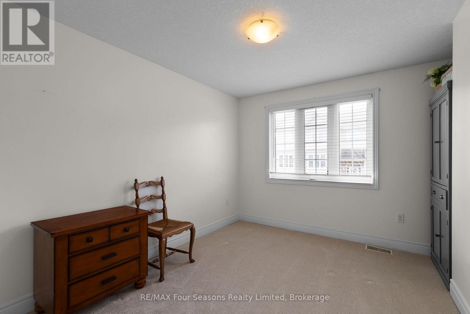 13 - 305 Briarmeadow Drive, Kitchener, Ontario  N2A 4K9 - Photo 22 - X13027364