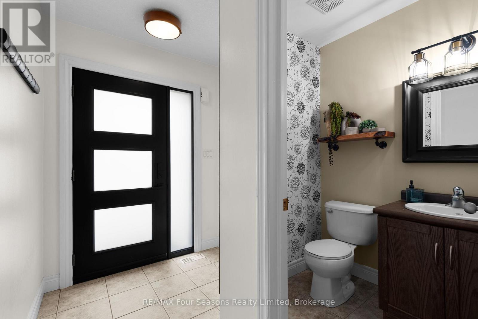 13 - 305 Briarmeadow Drive, Kitchener, Ontario  N2A 4K9 - Photo 5 - X13027364