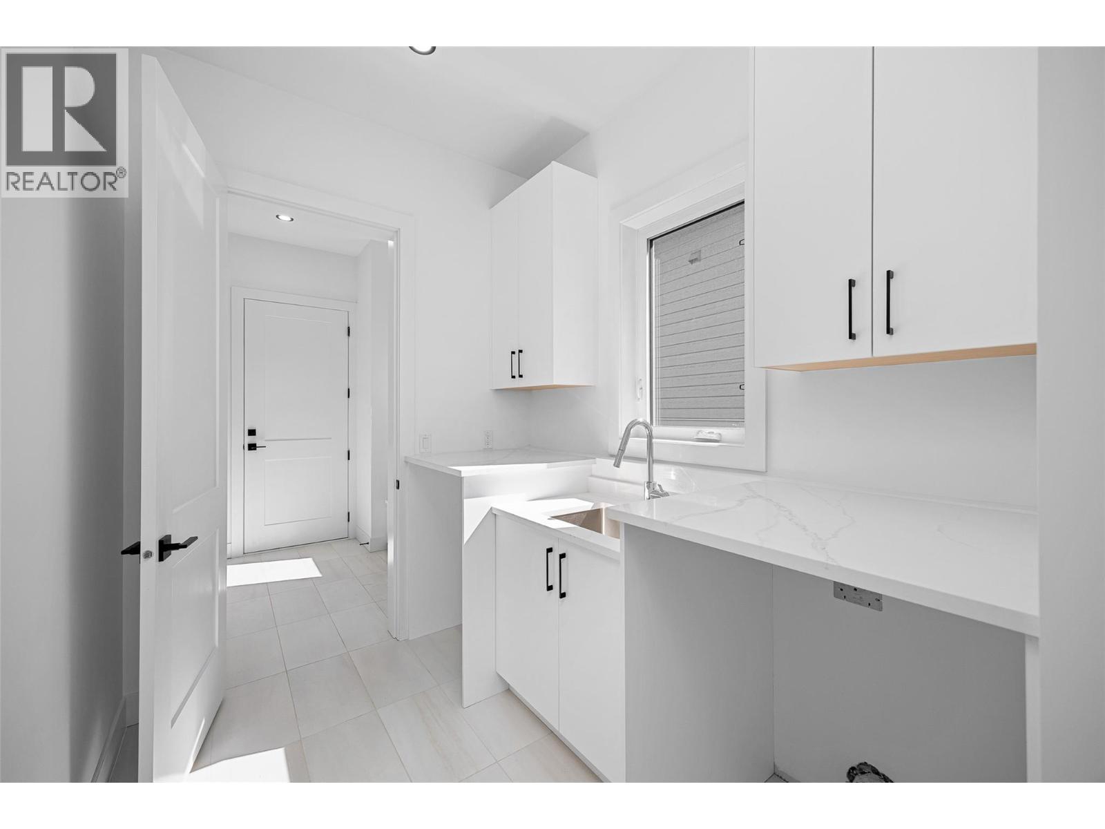 2163 Kentucky Crescent, Kelowna, British Columbia  V1P 0A2 - Photo 34 - 10383832