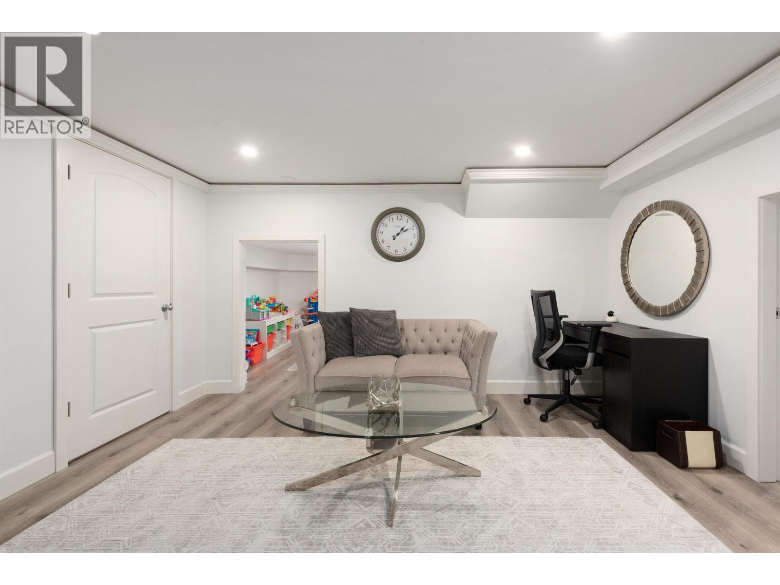 1991 Cedar Village Crescent, North Vancouver, British Columbia  V7J 3P5 - Photo 19 - R3114222