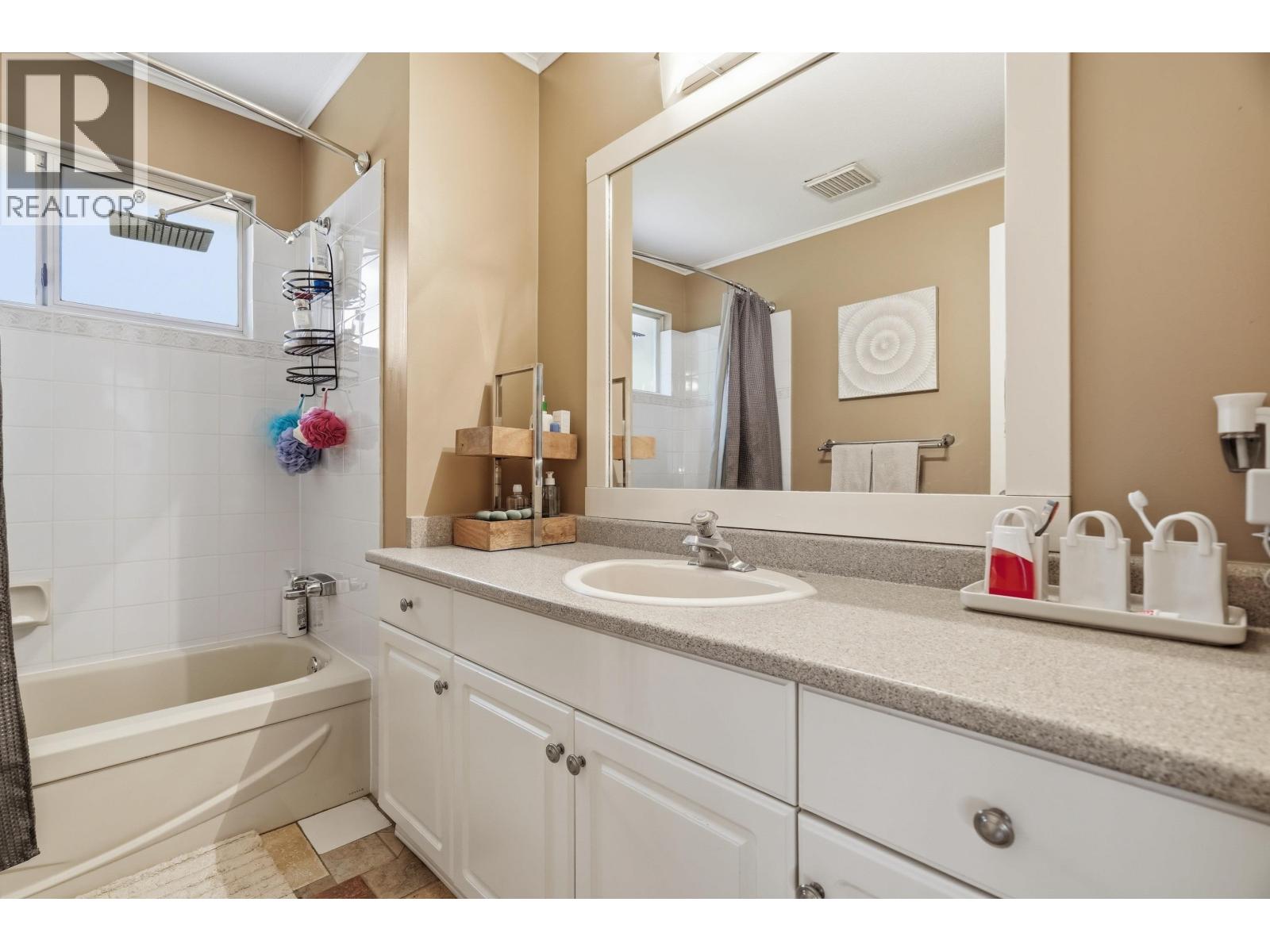 46 Wildwood Drive, Port Moody, British Columbia  V3H 4M6 - Photo 22 - R3114233