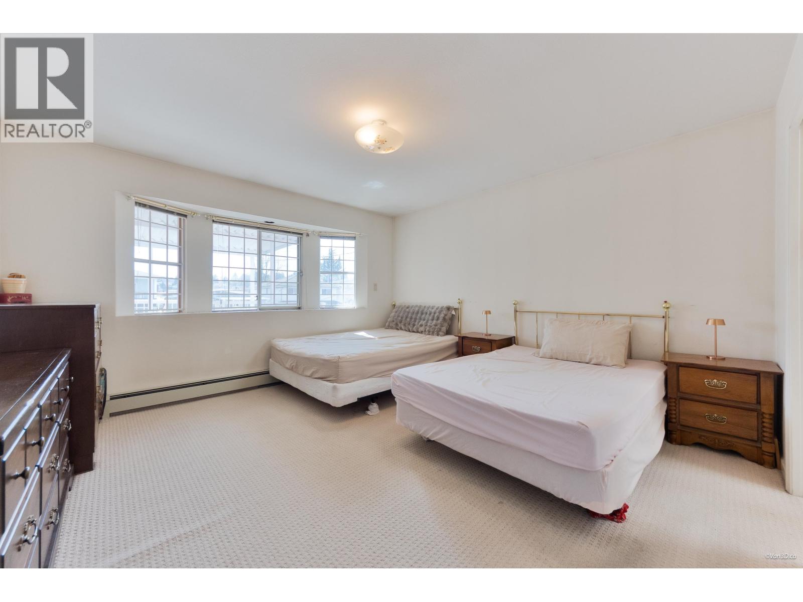 4355 Macdonald Avenue, Burnaby, British Columbia  V5G 2Z8 - Photo 13 - R3114234