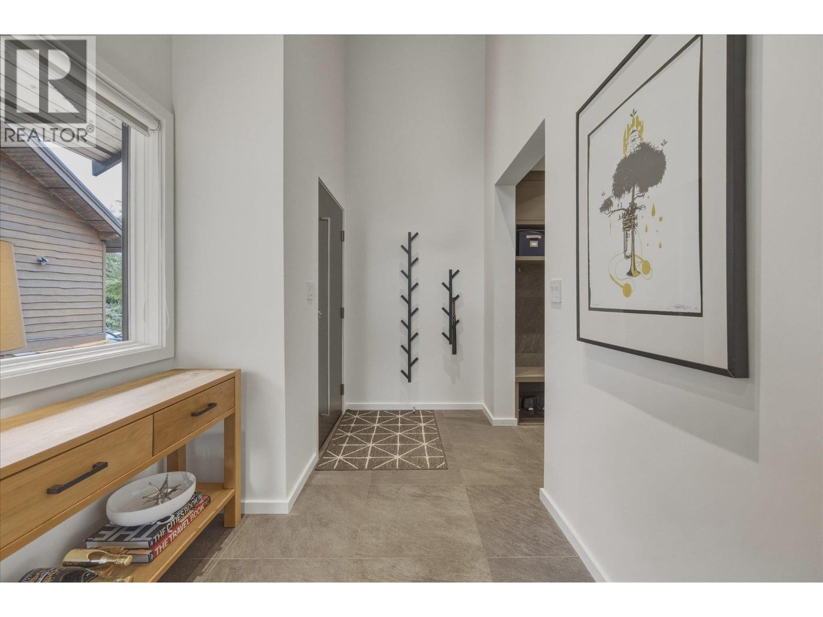 6232 Oboe Place, Whistler, British Columbia  V8E 0C5 - Photo 16 - R3114244