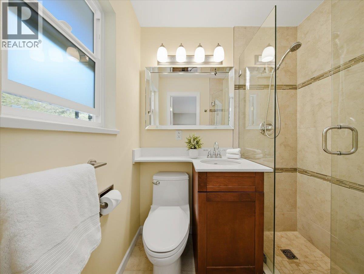 1392 Chamberlain Drive, North Vancouver, British Columbia  V7K 1P6 - Photo 13 - R3114257