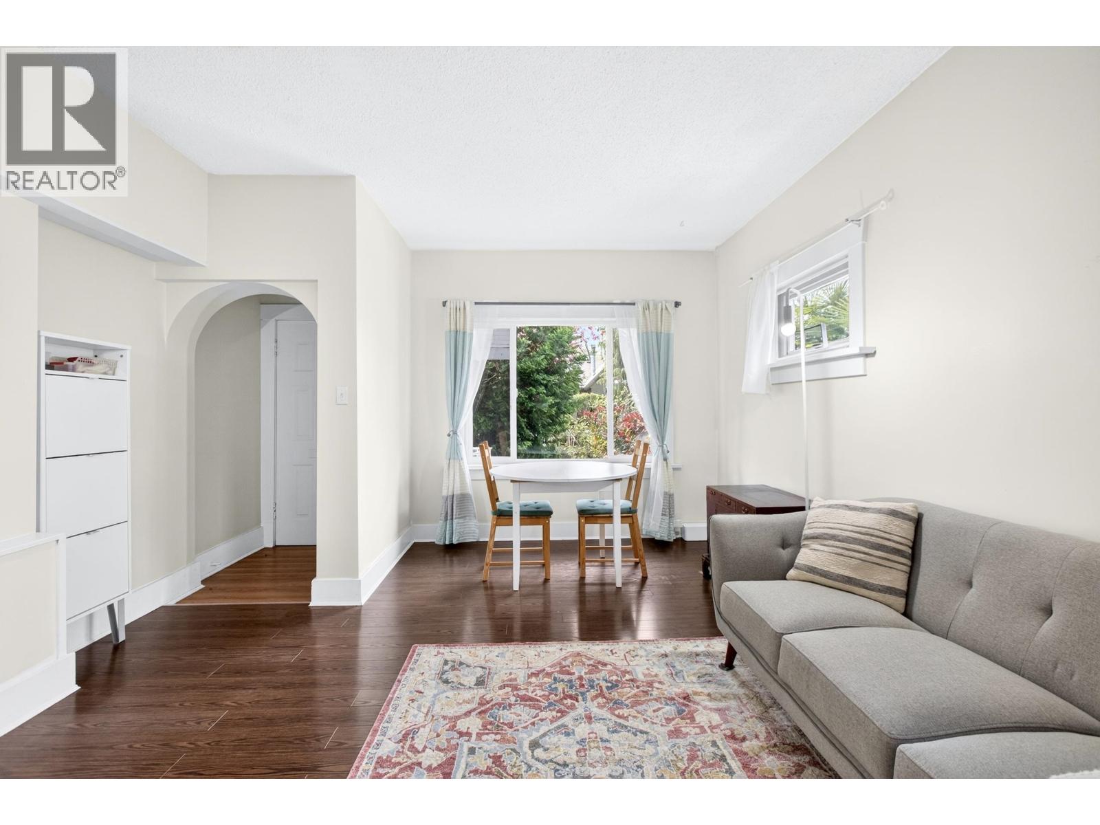 2975 W 8th Avenue, Vancouver, British Columbia  V6K 2C2 - Photo 10 - R3114261