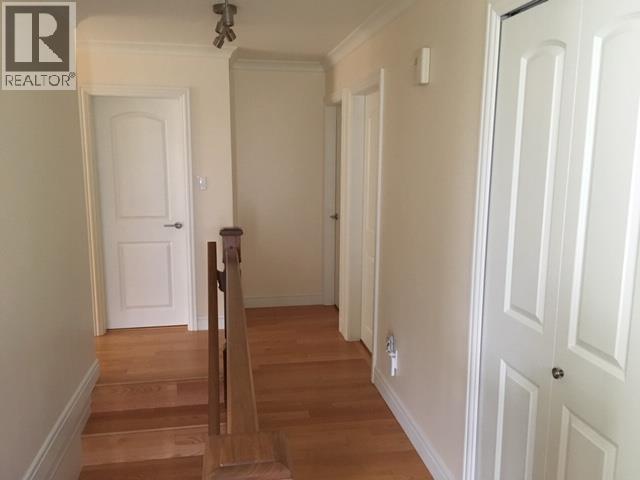 552 W 22nd Street, North Vancouver, British Columbia  V7M 2A5 - Photo 11 - R3114266