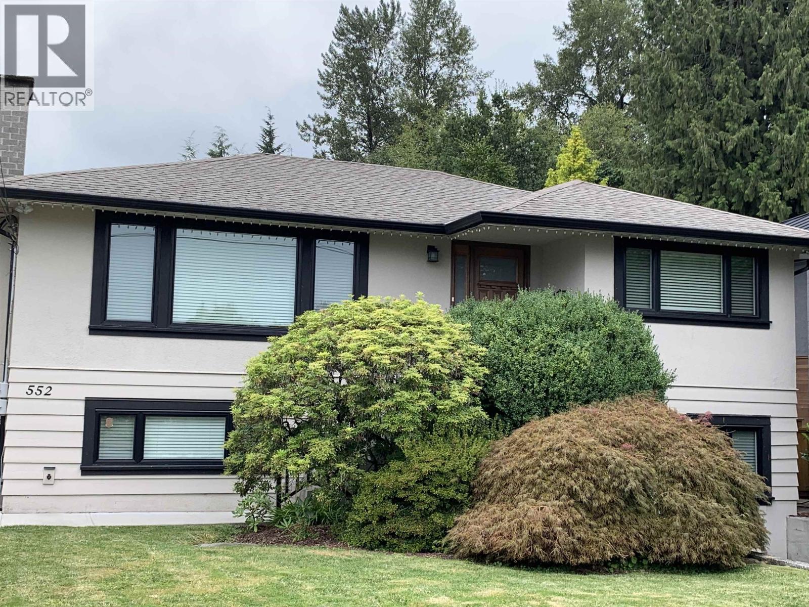 552 W 22nd Street, North Vancouver, British Columbia  V7M 2A5 - Photo 23 - R3114266