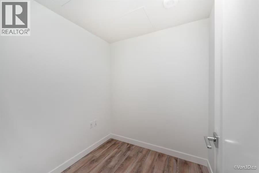 305 6699 Dunblane Avenue, Burnaby, British Columbia  V5H 3K5 - Photo 10 - R3114276