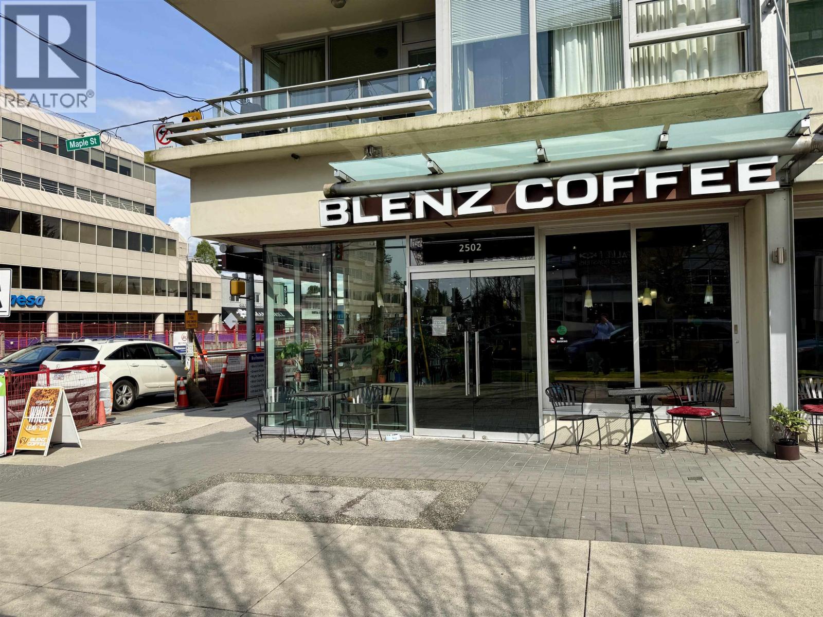 2502 MAPLE STREET, Vancouver, British Columbia