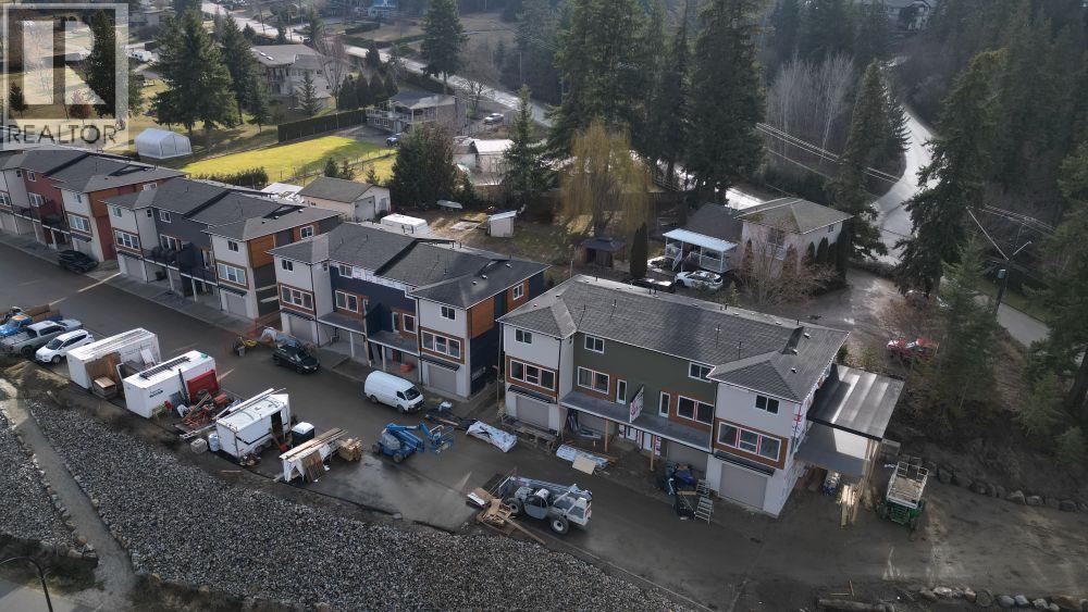981 12 Street SE Unit# 37, Salmon Arm, British Columbia  V1E 2C8 - Photo 59 - 10376043