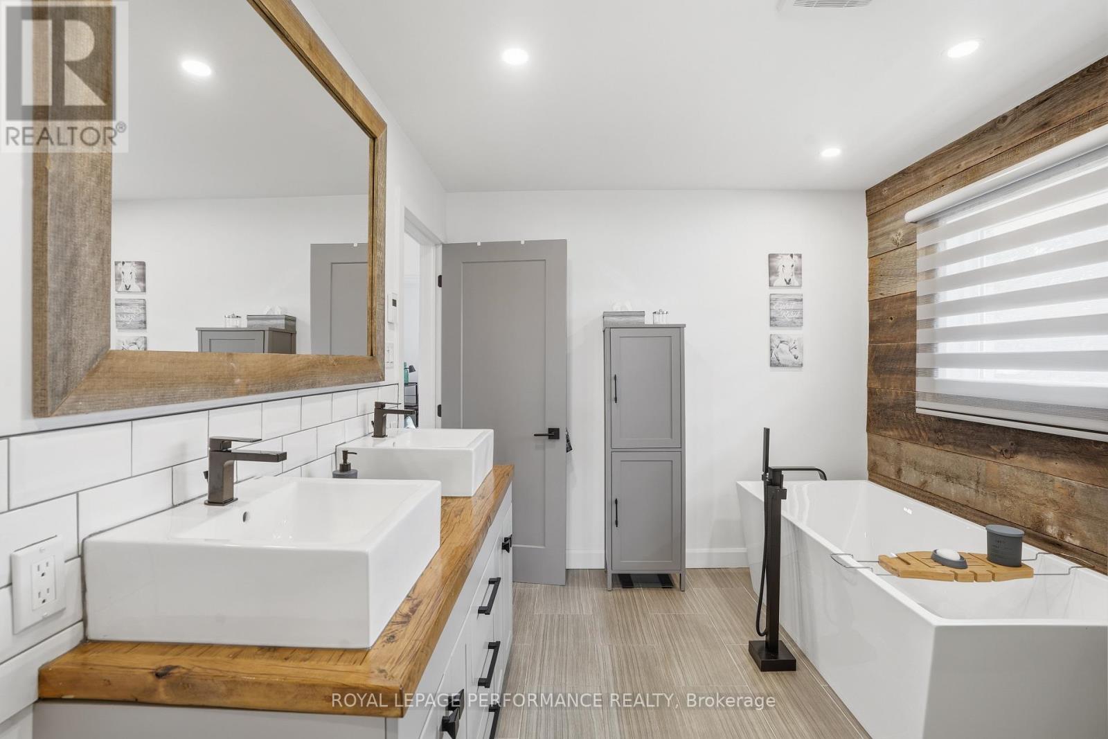 3595 Front Road, East Hawkesbury, Ontario  K6A 2W5 - Photo 20 - X13027446