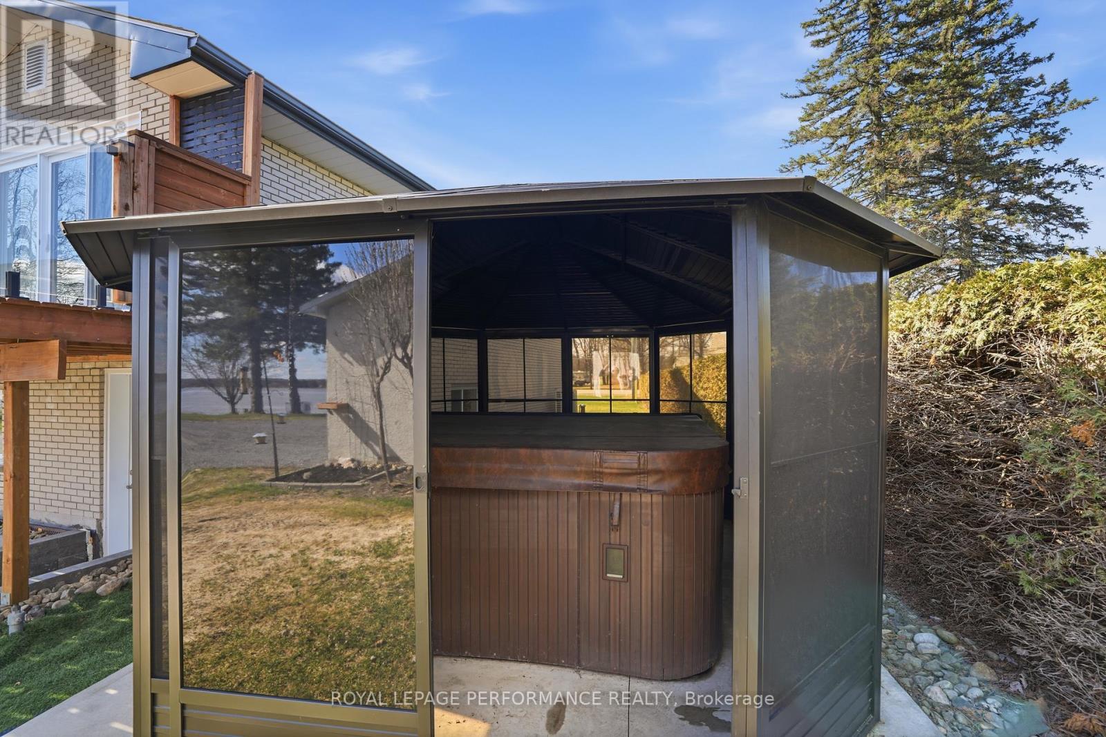 3595 Front Road, East Hawkesbury, Ontario  K6A 2W5 - Photo 32 - X13027446