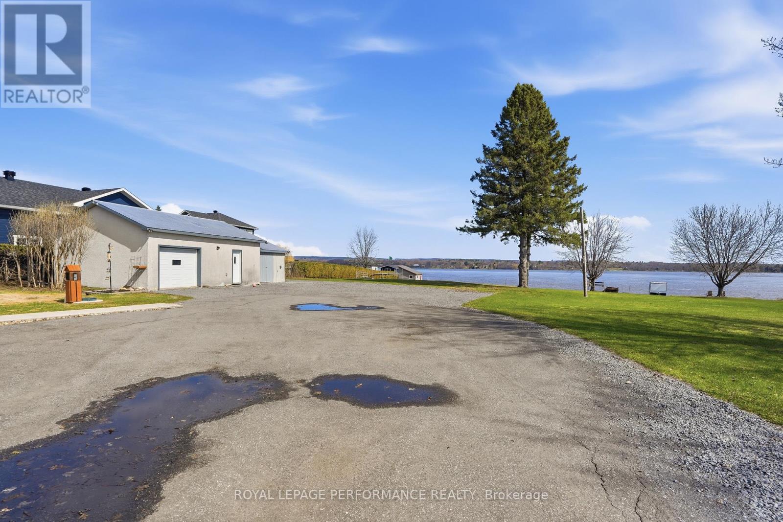3595 Front Road, East Hawkesbury, Ontario  K6A 2W5 - Photo 36 - X13027446