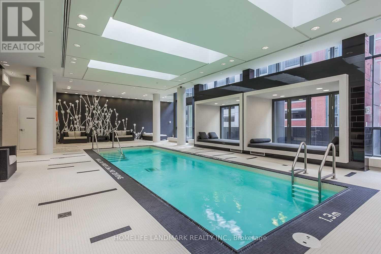 Ph305 - 770 Bay Street, Toronto, Ontario  M5G 1N6 - Photo 16 - C13027442