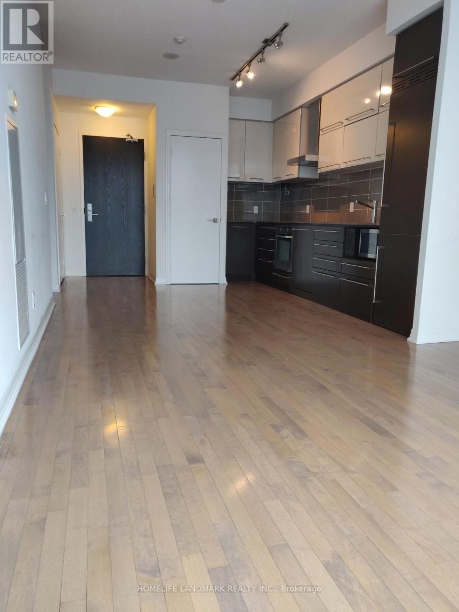 Ph305 - 770 Bay Street, Toronto, Ontario  M5G 1N6 - Photo 4 - C13027442