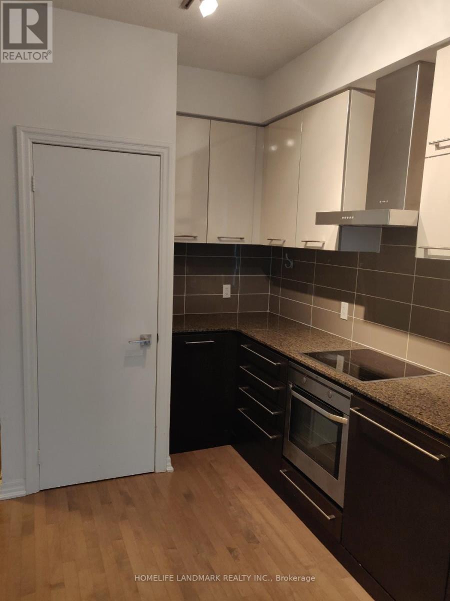 Ph305 - 770 Bay Street, Toronto, Ontario  M5G 1N6 - Photo 6 - C13027442