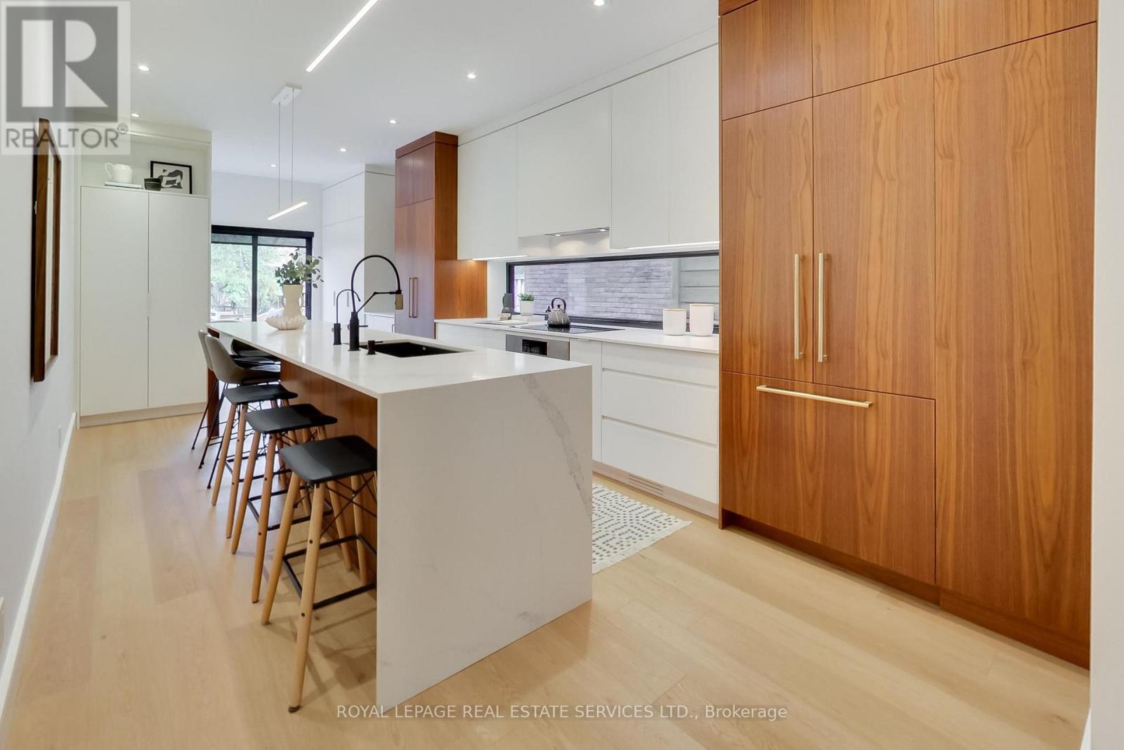 227 Howland Avenue, Toronto, Ontario  M5R 3B7 - Photo 7 - C13027464