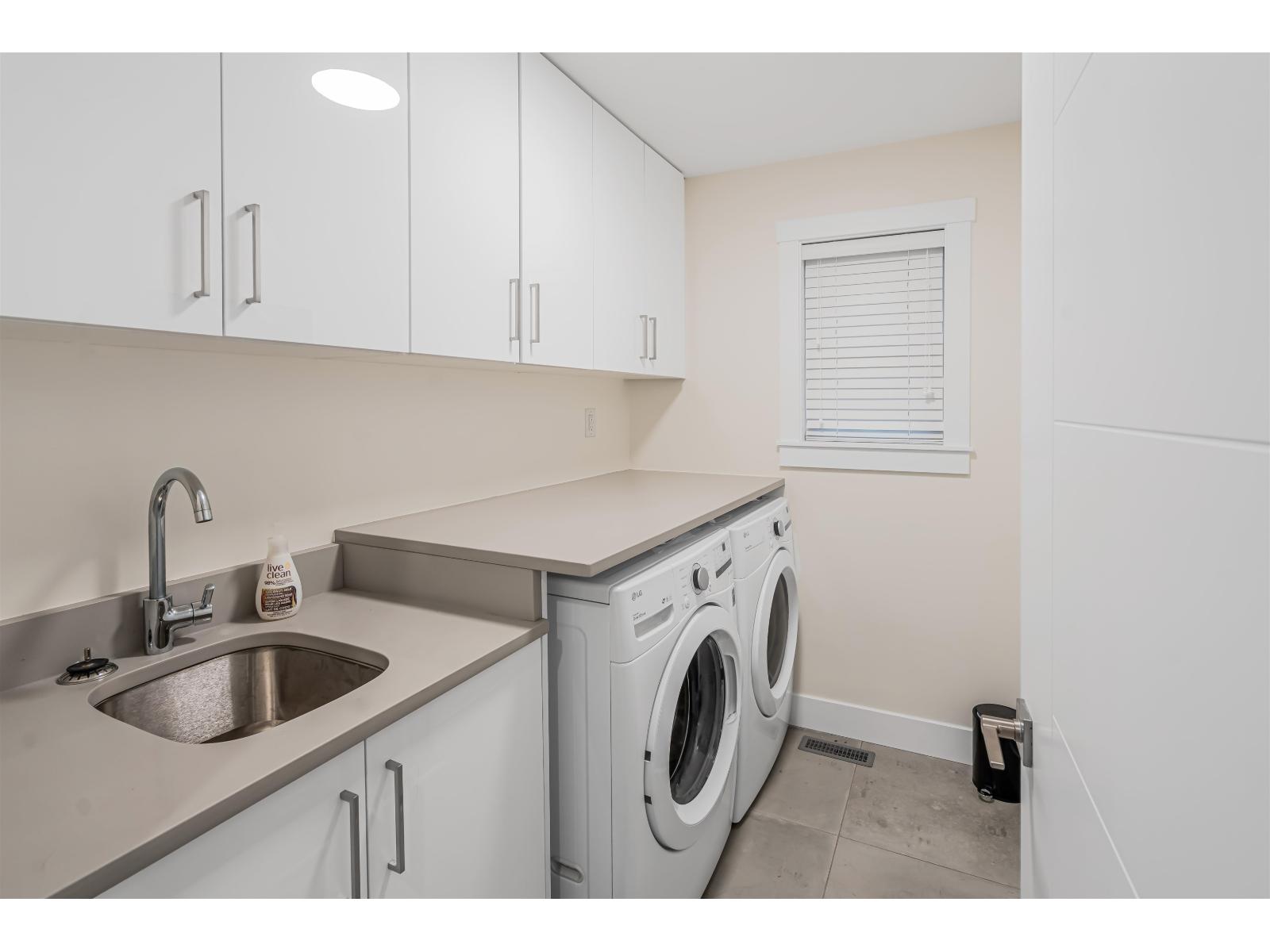 17188 1 Avenue, Surrey, British Columbia  V3Z 9R2 - Photo 22 - R3114258