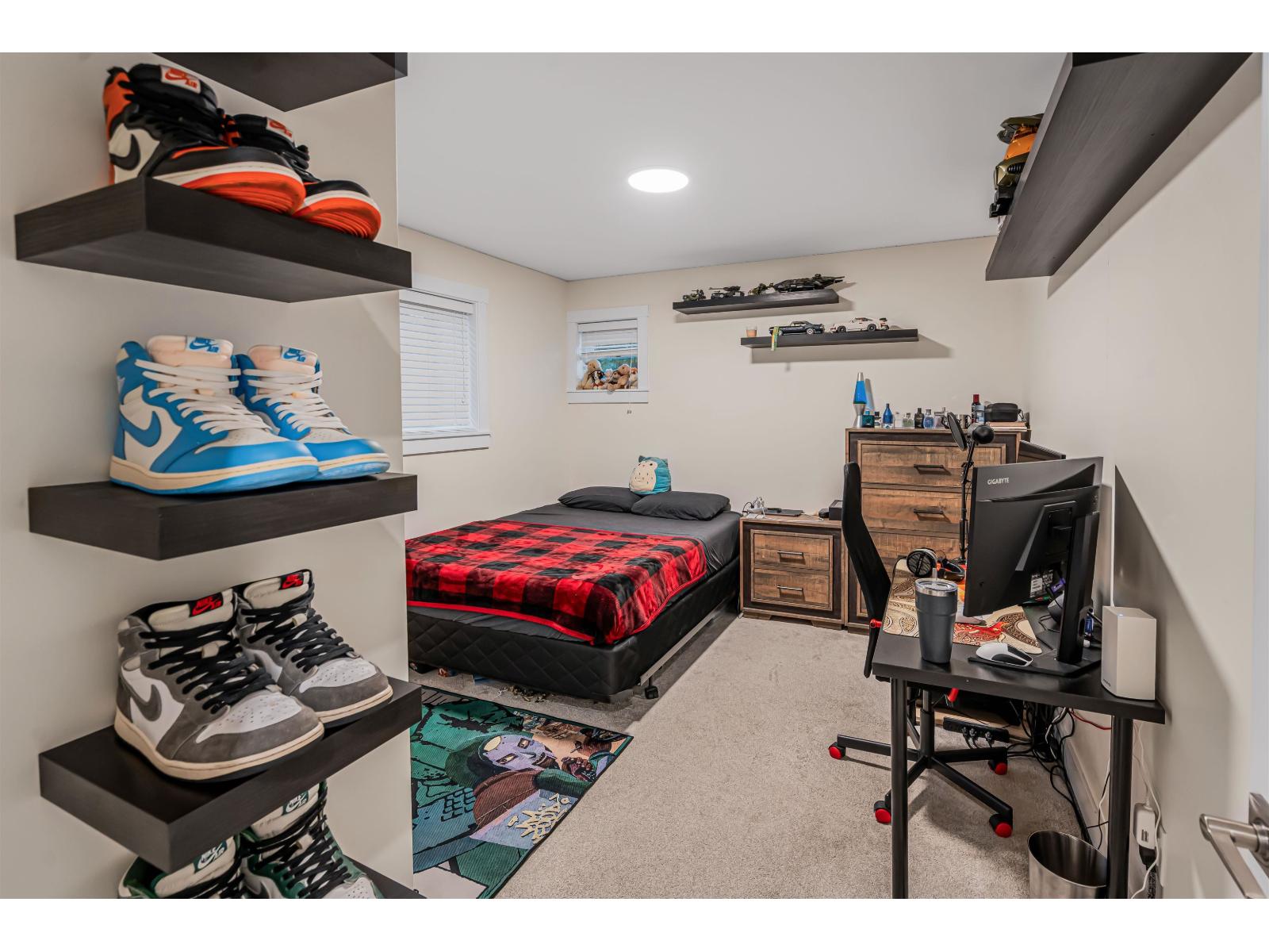 17188 1 Avenue, Surrey, British Columbia  V3Z 9R2 - Photo 25 - R3114258