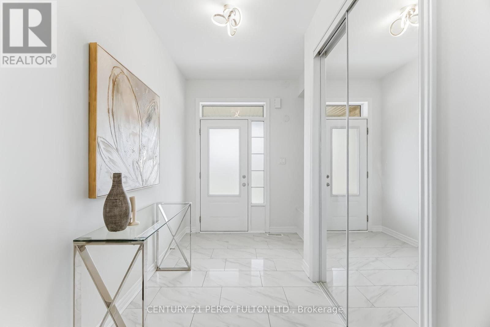 11 Cisco Drive, Whitby, Ontario  L1P 0M2 - Photo 3 - E13027410