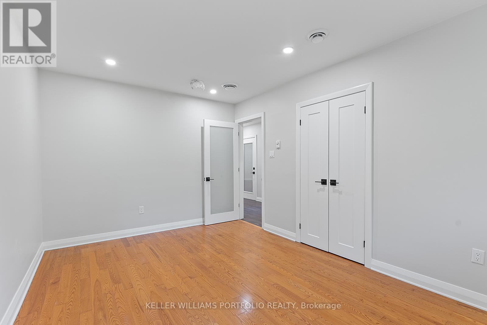 Upper - 32 Gatesview Avenue, Toronto, Ontario  M1J 3G5 - Photo 29 - E13027426