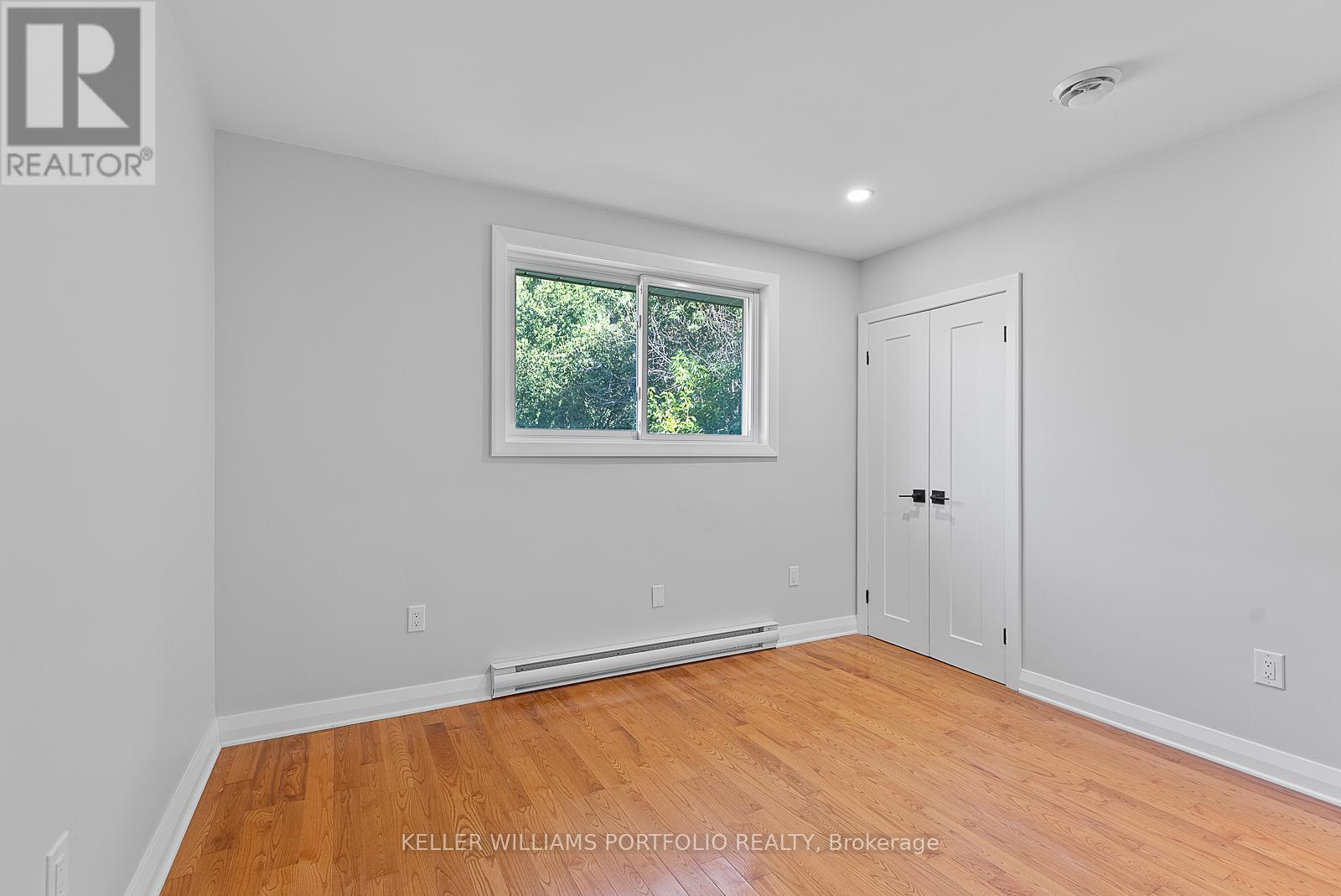 Upper - 32 Gatesview Avenue, Toronto, Ontario  M1J 3G5 - Photo 32 - E13027426