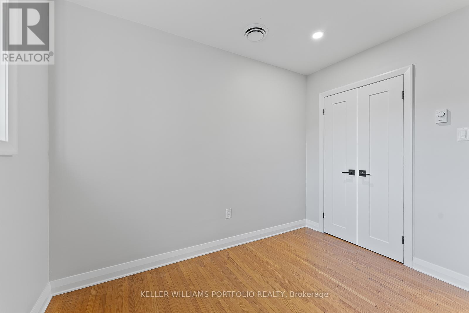 Upper - 32 Gatesview Avenue, Toronto, Ontario  M1J 3G5 - Photo 37 - E13027426