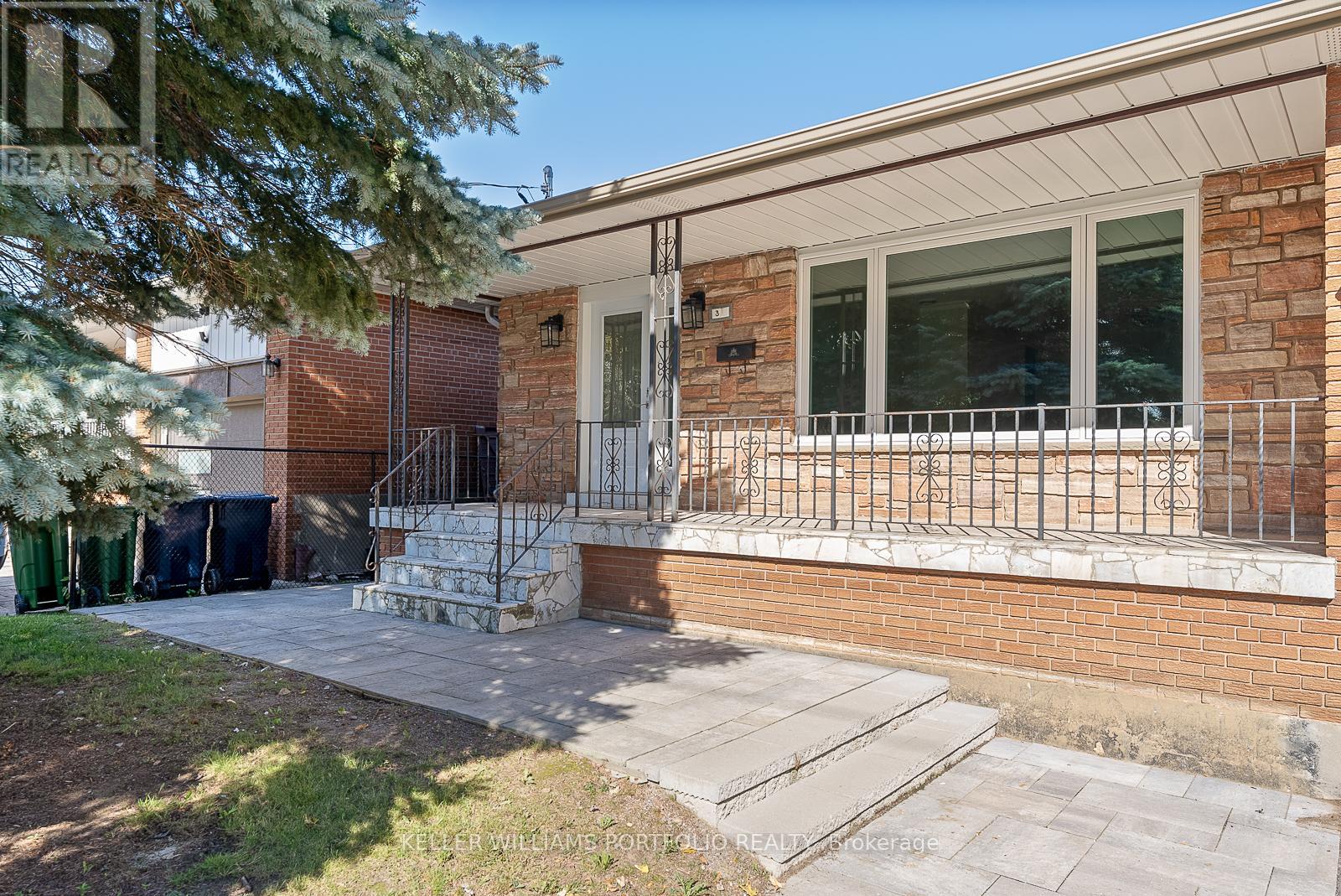 Upper - 32 Gatesview Avenue, Toronto, Ontario  M1J 3G5 - Photo 4 - E13027426