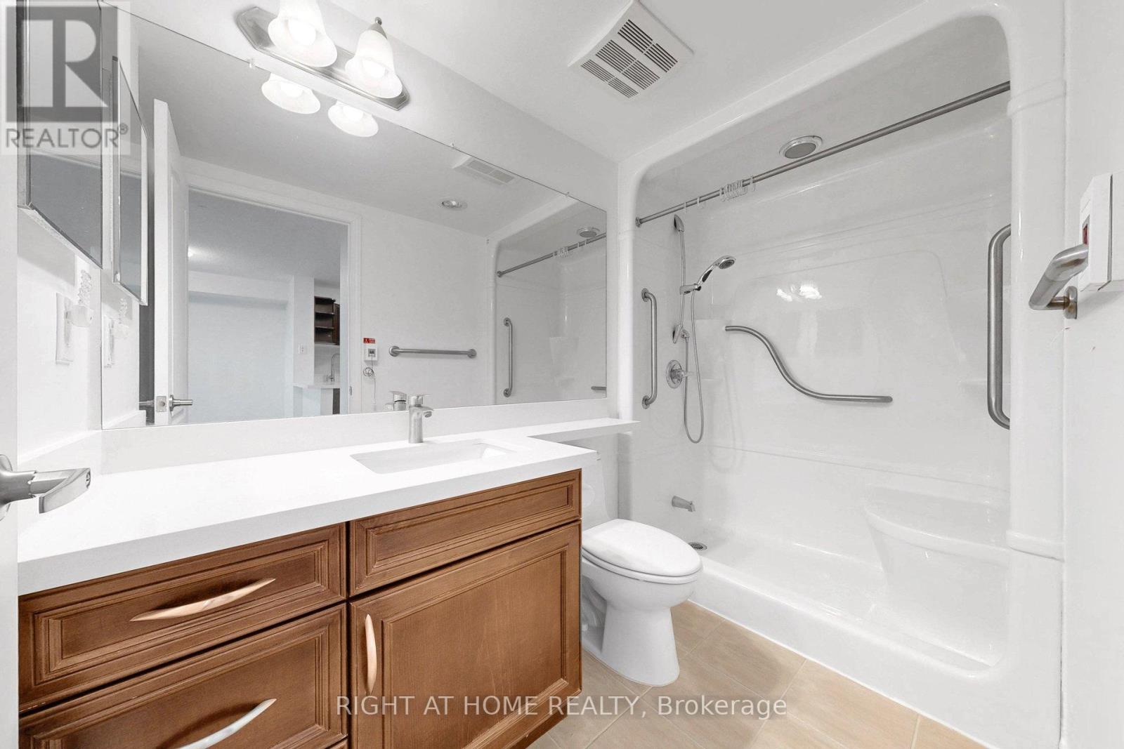 807 - 2020 Mcnicoll Avenue, Toronto, Ontario  M1V 0B5 - Photo 26 - E13027462