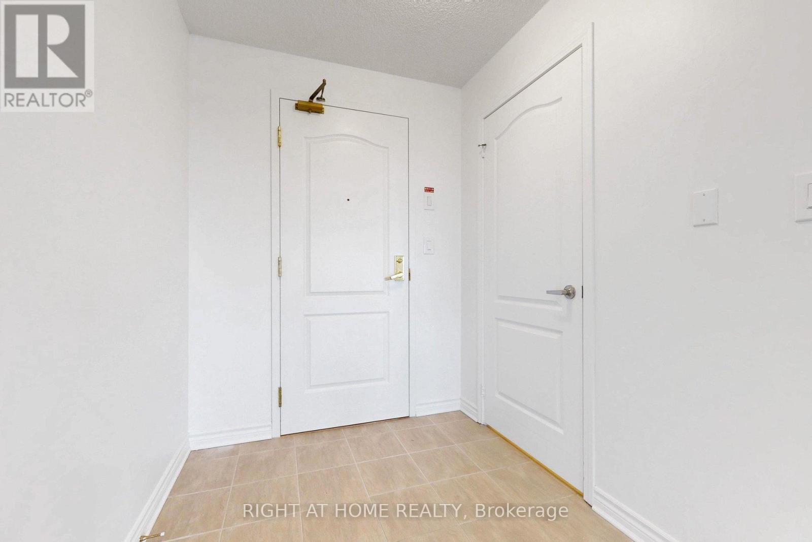 807 - 2020 Mcnicoll Avenue, Toronto, Ontario  M1V 0B5 - Photo 5 - E13027462