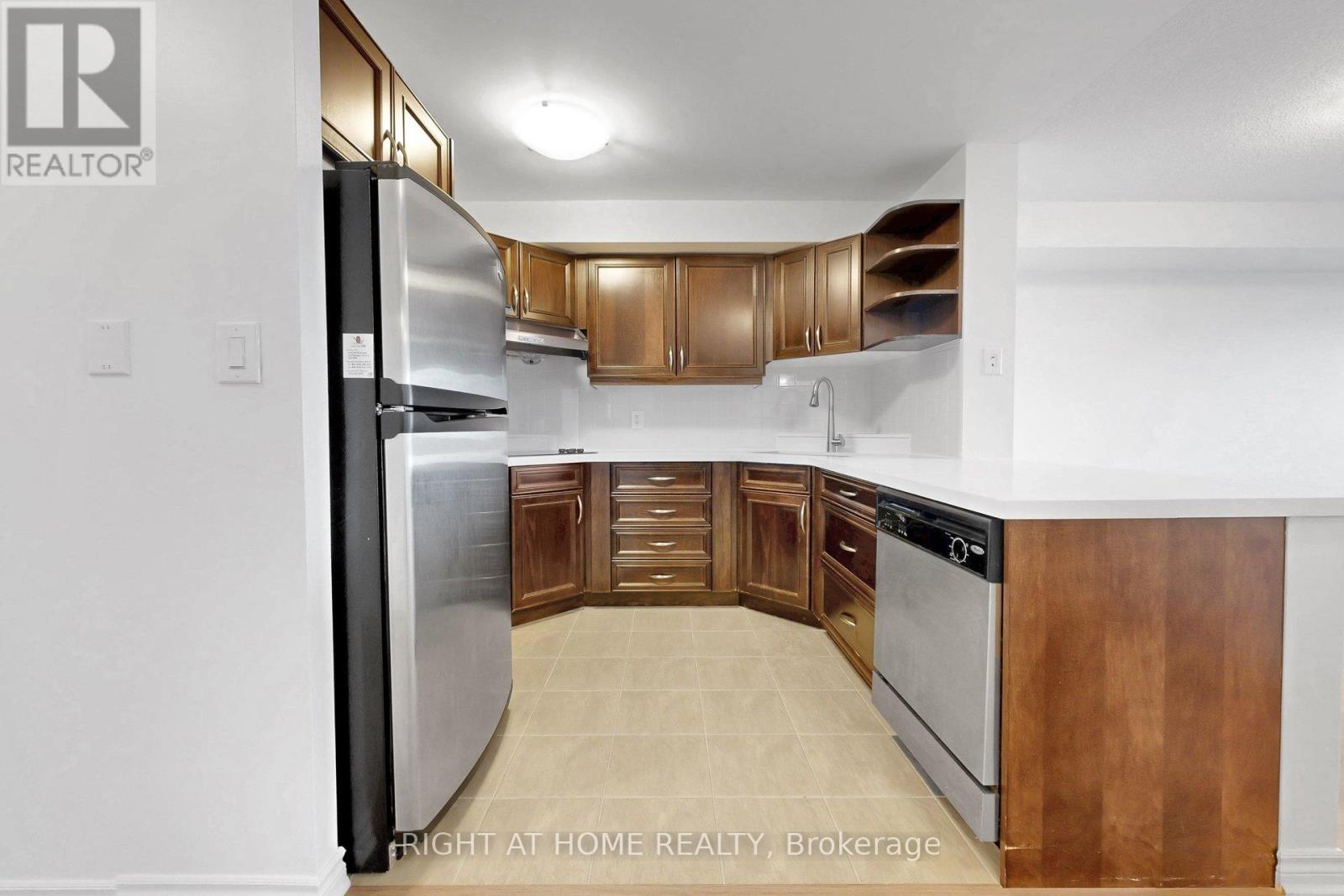 807 - 2020 Mcnicoll Avenue, Toronto, Ontario  M1V 0B5 - Photo 9 - E13027462