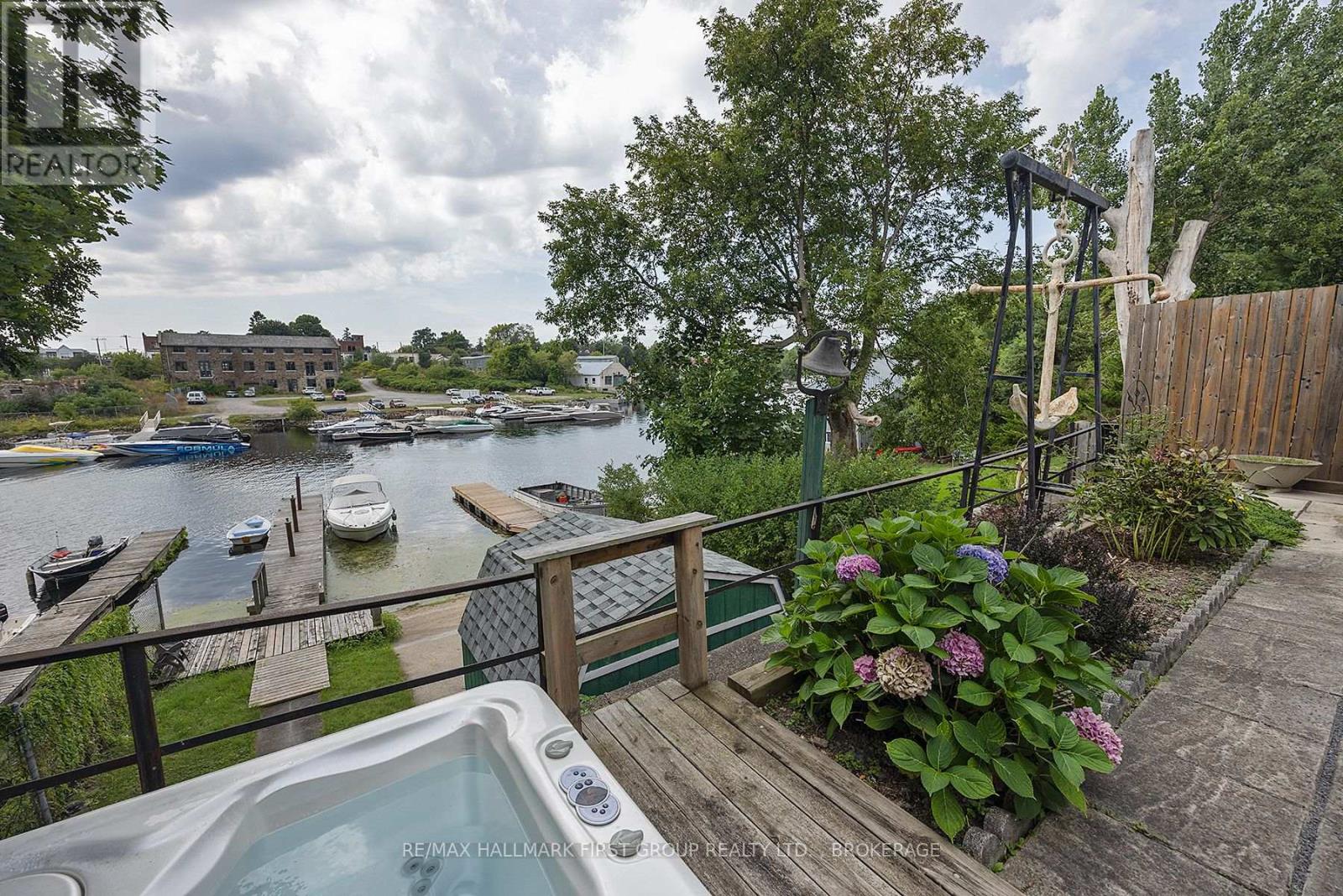 370 Stone Street S, Gananoque, Ontario  K7G 2A4 - Photo 40 - X12737158