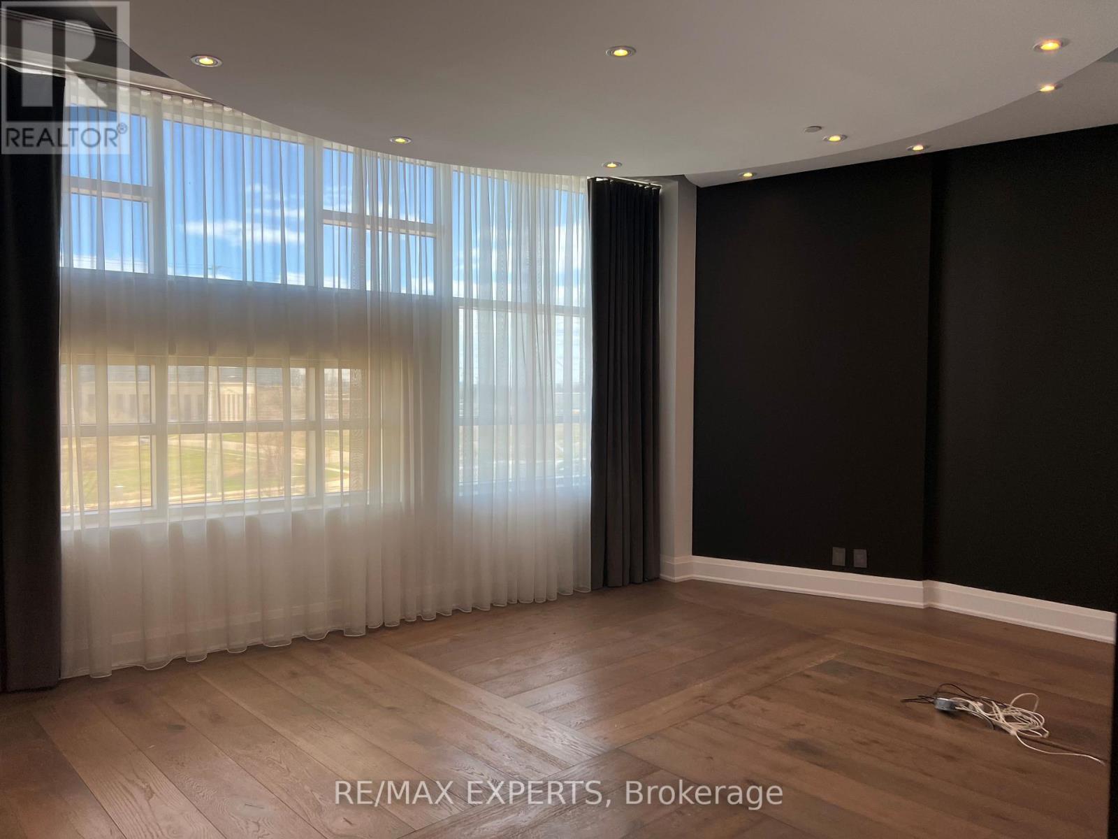 421a - 7250 Keele Street, Vaughan, Ontario  L4K 1Z8 - Photo 10 - N13027440