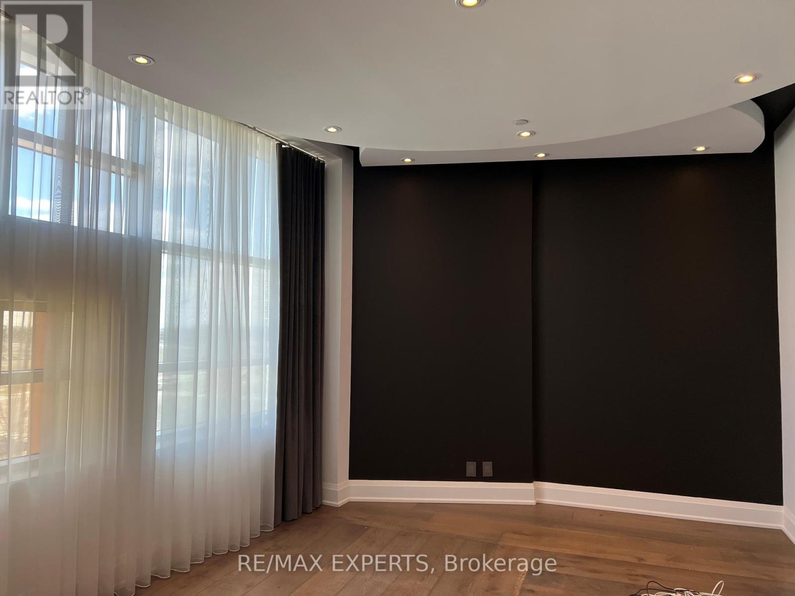 421a - 7250 Keele Street, Vaughan, Ontario  L4K 1Z8 - Photo 12 - N13027440