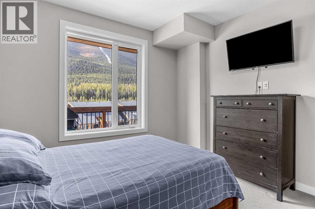 301, 106 Stewart Creek Rise S, Canmore, Alberta  T1W 0N3 - Photo 18 - A2302489