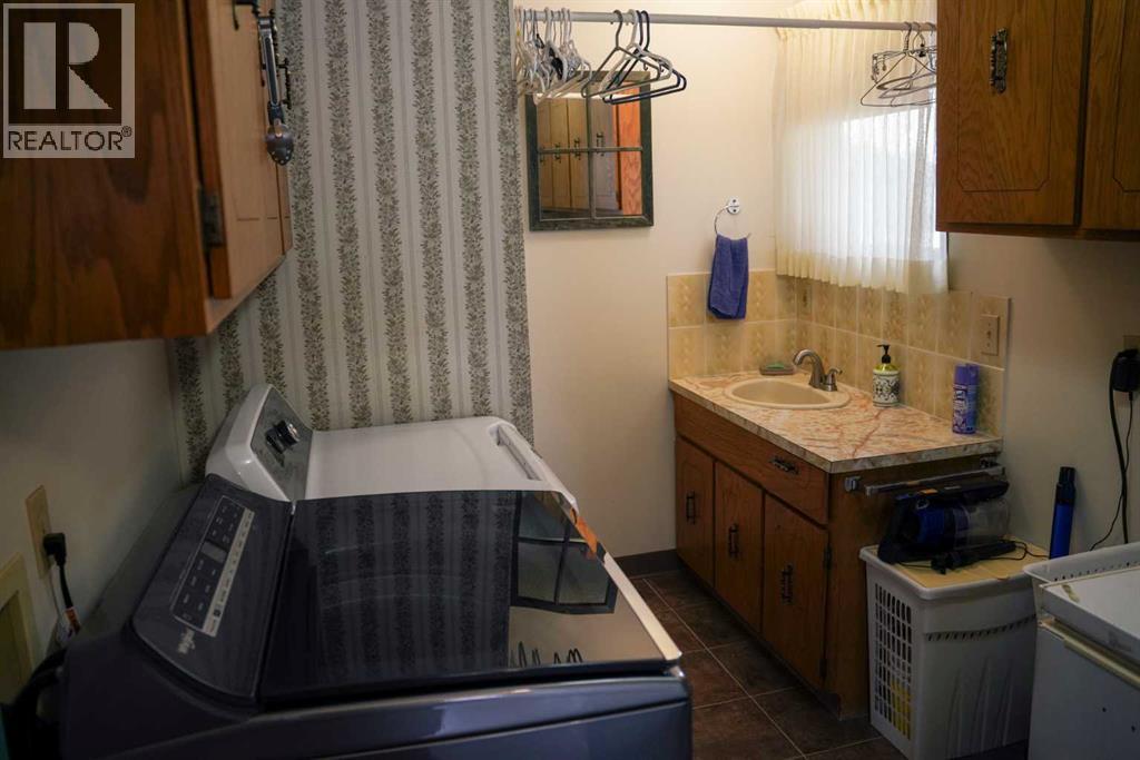 245 5 Avenue N, Vauxhall, Alberta  T0K 2K0 - Photo 14 - A2296752