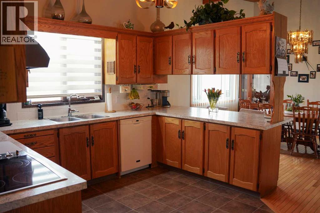 245 5 Avenue N, Vauxhall, Alberta  T0K 2K0 - Photo 8 - A2296752