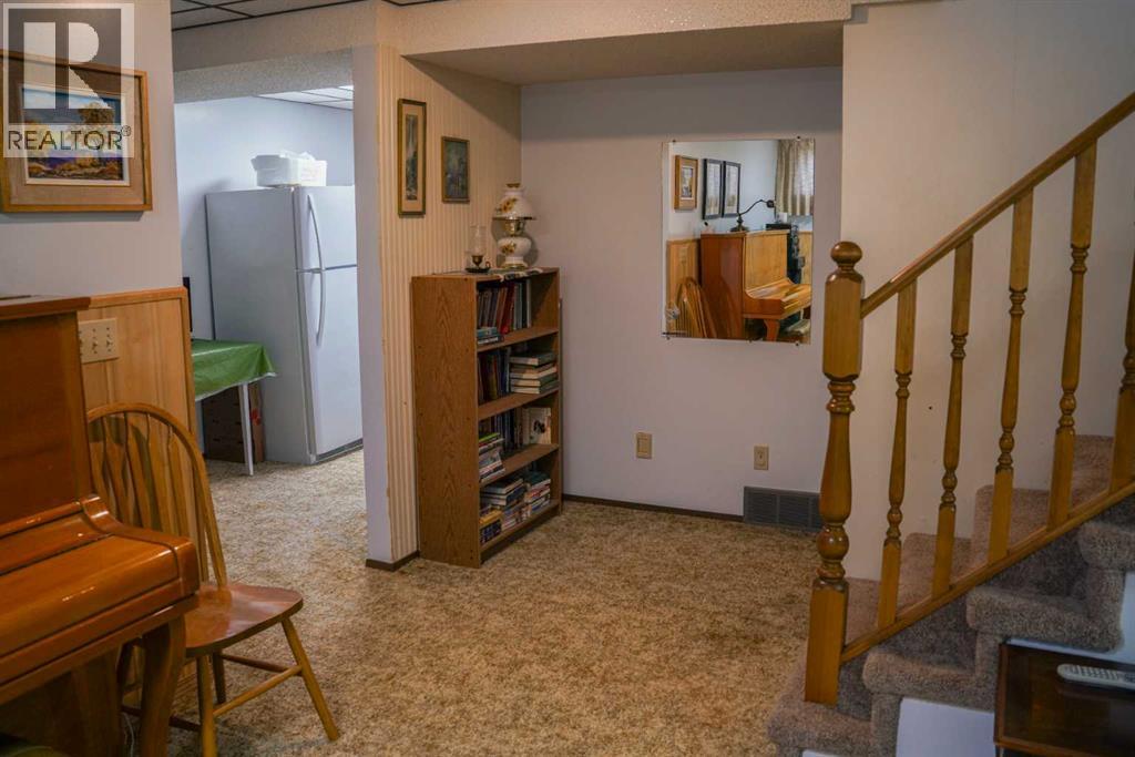 245 5 Avenue N, Vauxhall, Alberta  T0K 2K0 - Photo 27 - A2296752