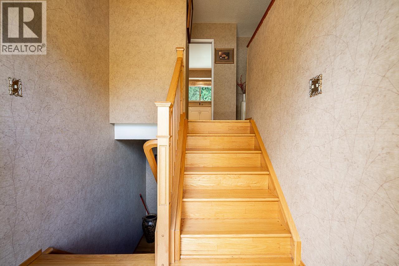 1710 Western Drive, Port Coquitlam, British Columbia  V3C 2X3 - Photo 5 - R3114178