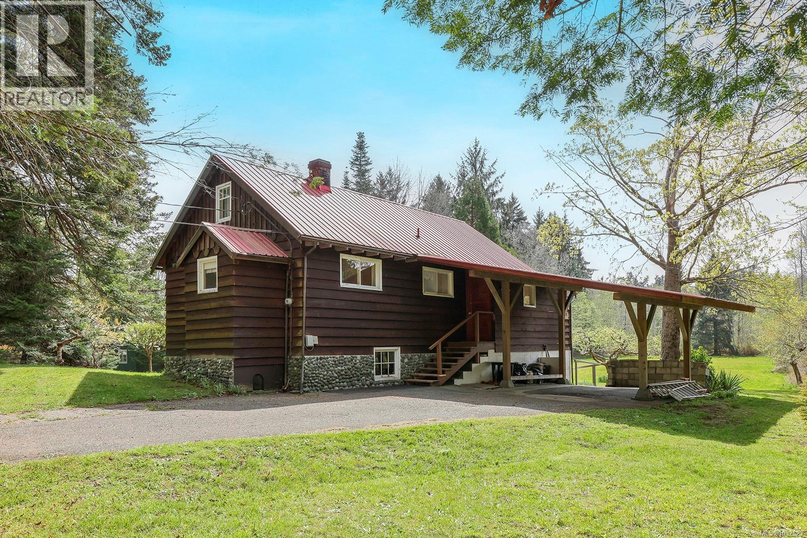 1821 Butler Rd, Comox, British Columbia