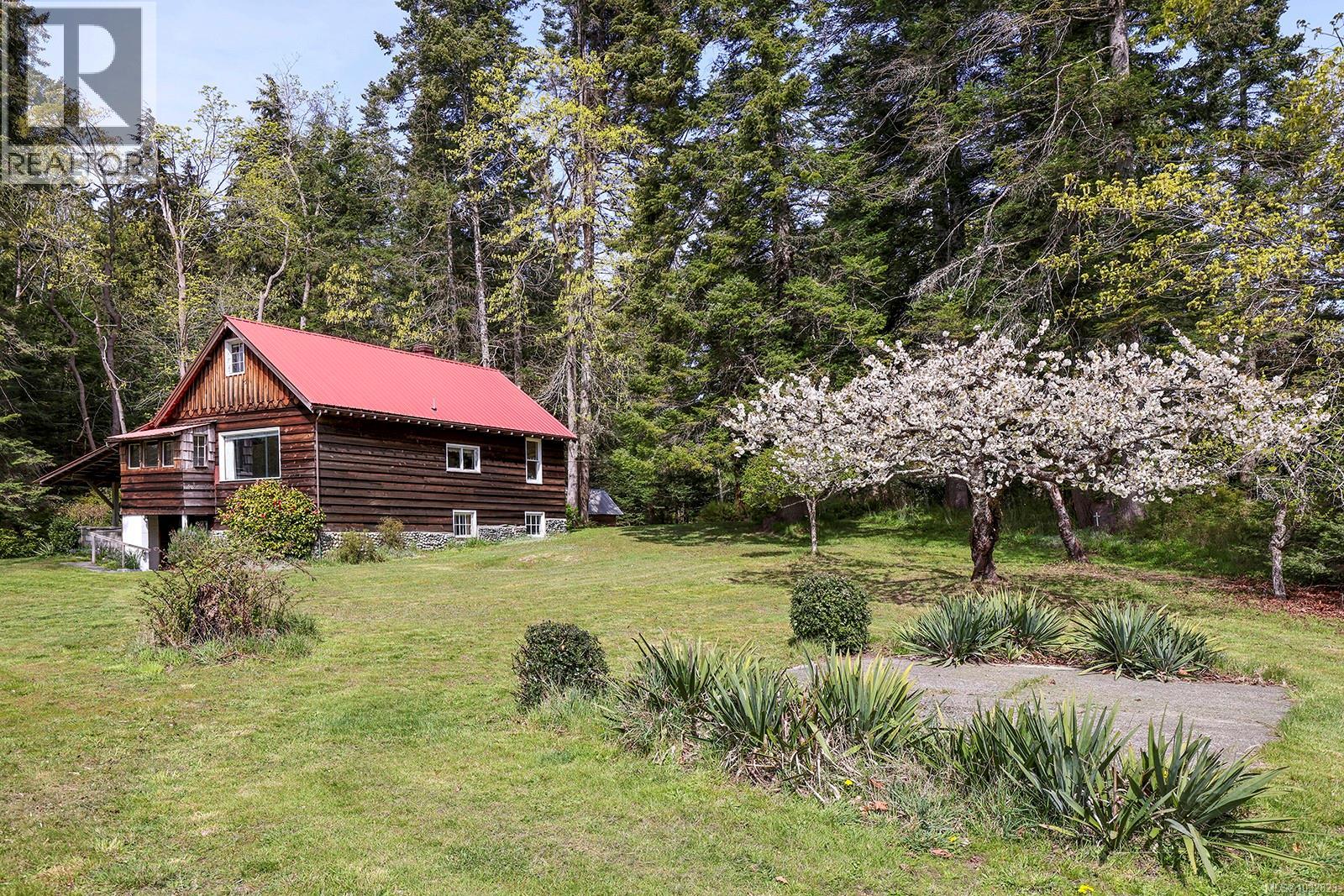 1821 Butler Rd, Comox, British Columbia  V9M 4B4 - Photo 6 - 1032823