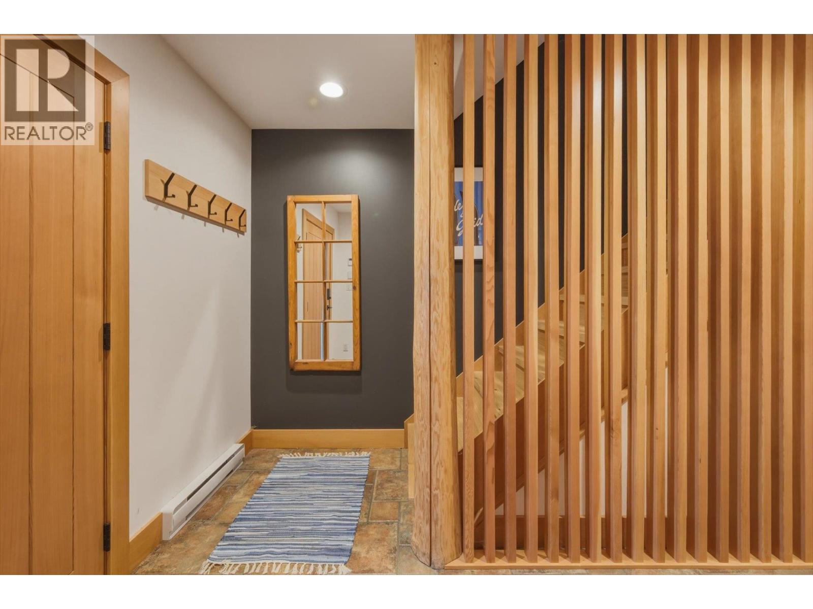 8396 Mountain View Drive, Whistler, British Columbia  V8E 0G3 - Photo 17 - R3113825