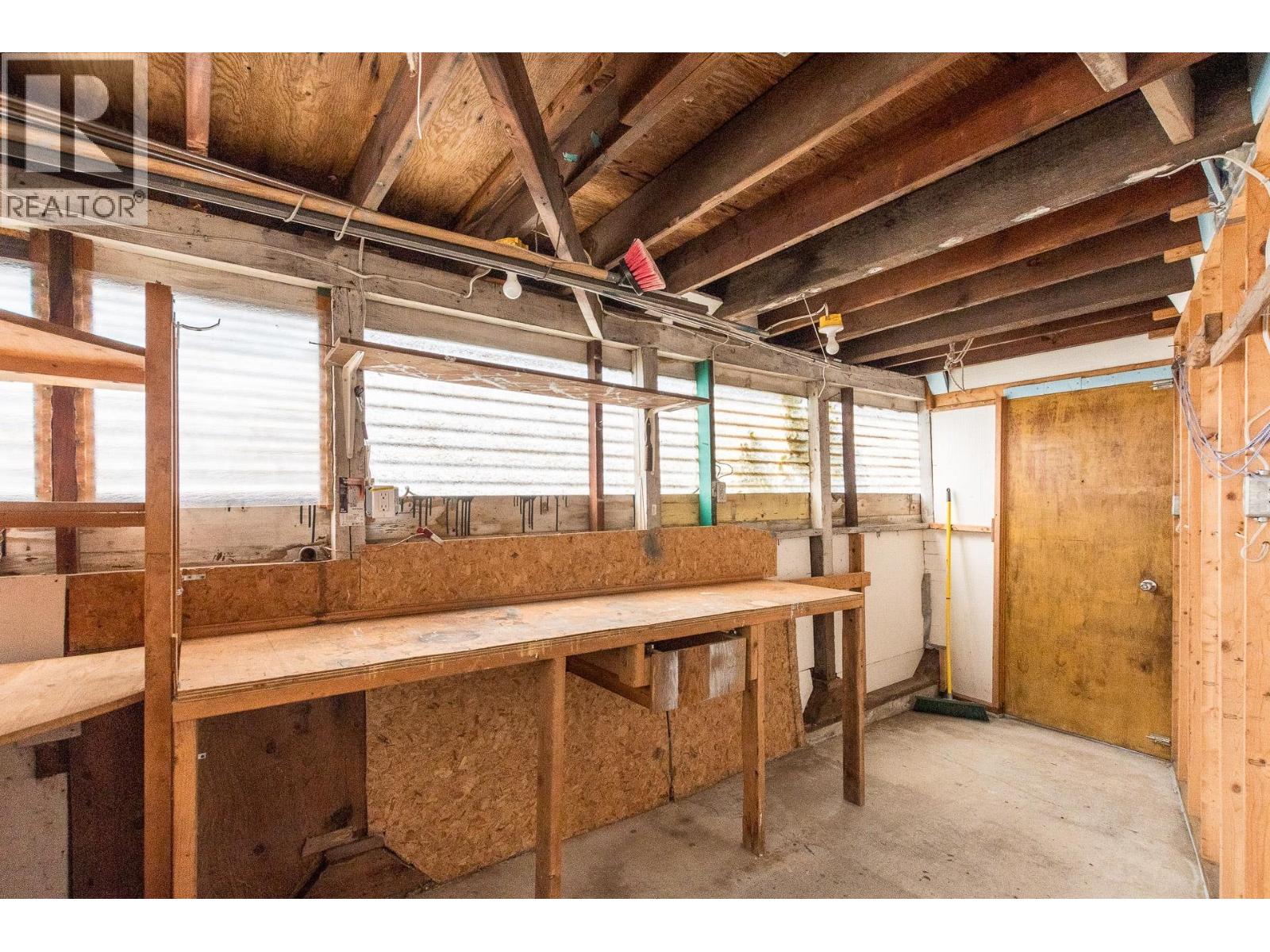 6664 Charles Street, Burnaby, British Columbia  V5B 2H1 - Photo 29 - R3113862