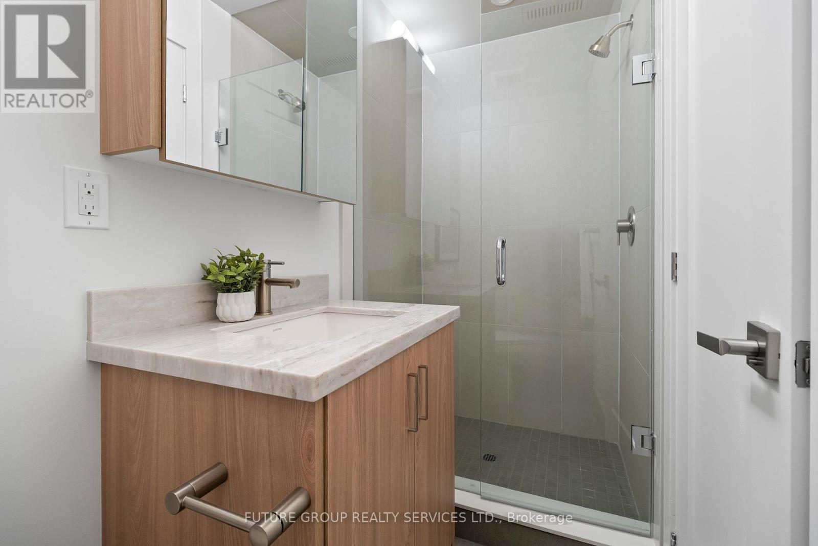 Unit 1 - 34 Poplar Avenue, Toronto, Ontario  M9B 3R4 - Photo 20 - W13027366