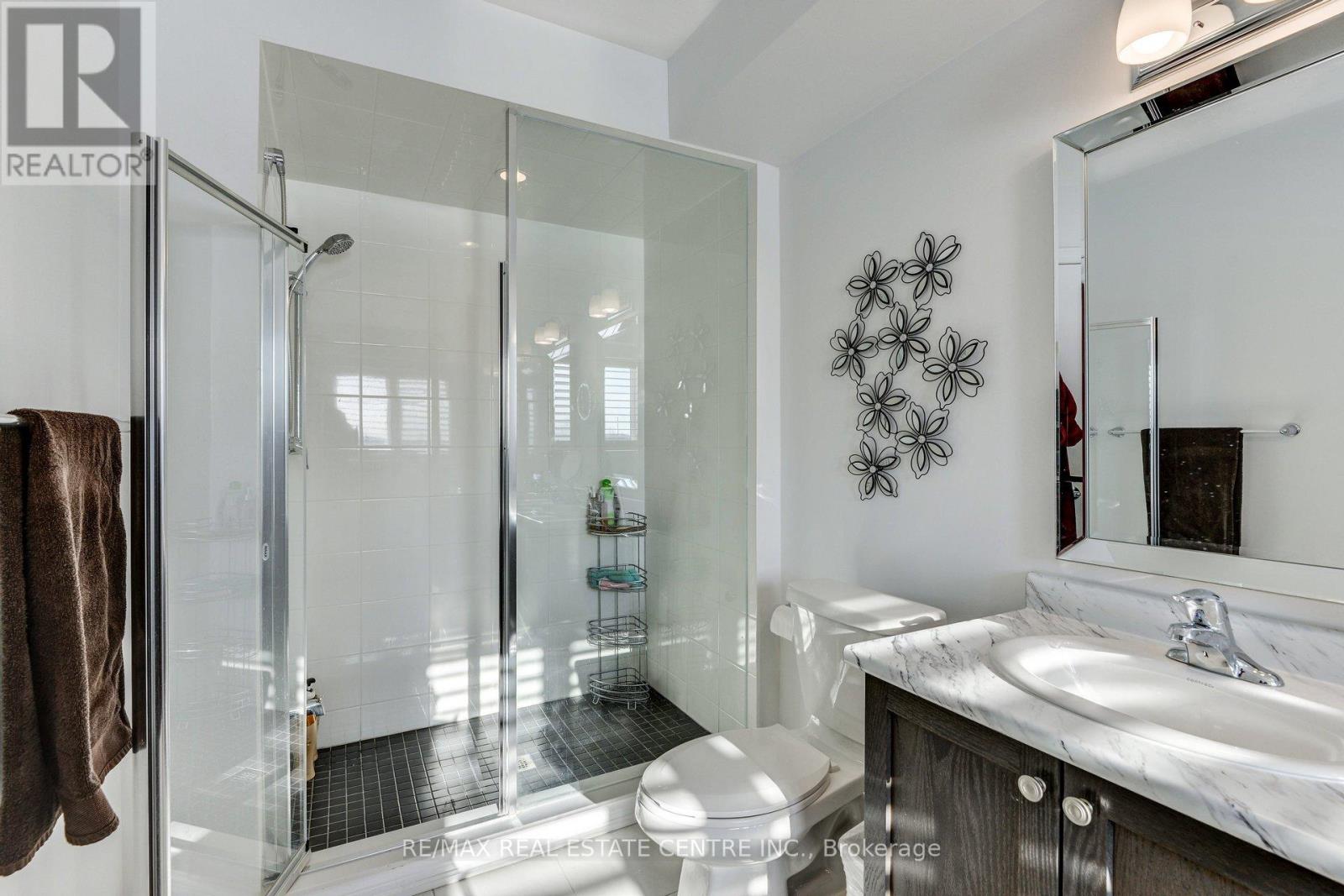 3056 Cascade Common Court, Oakville, Ontario  L6H 0R7 - Photo 24 - W13027376