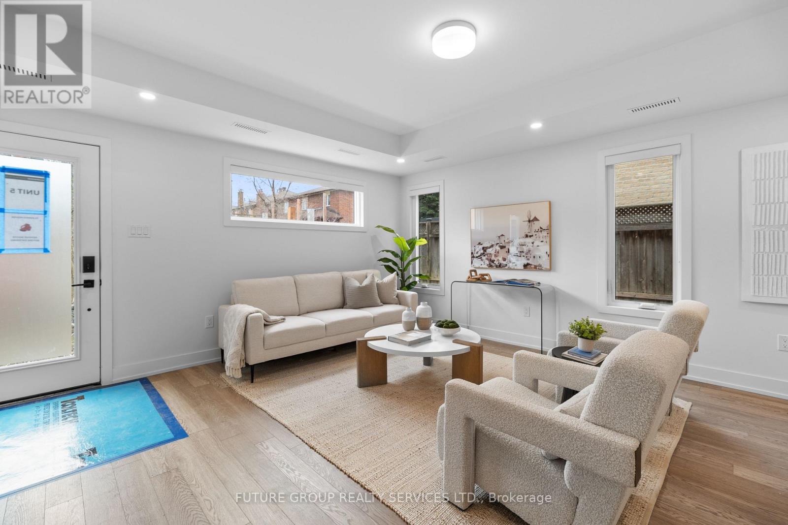 Unknown Address, ,    - Photo 2 - W13027388