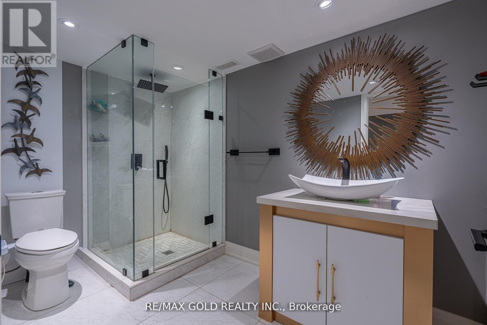 61 Yellowknife Road, Brampton, Ontario  L6R 0B3 - Photo 31 - W13027434